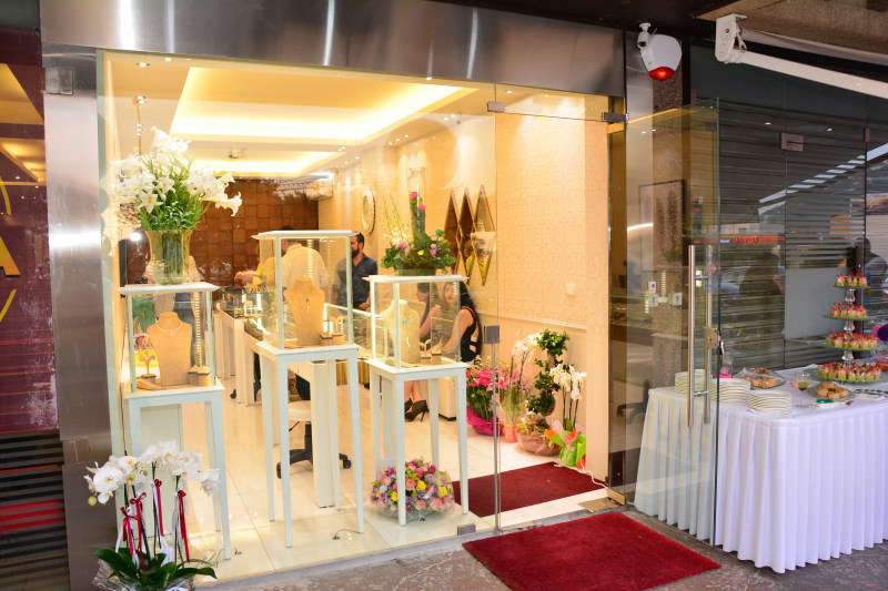 Grand Opening of Jeanette Saade Jewelry Shop